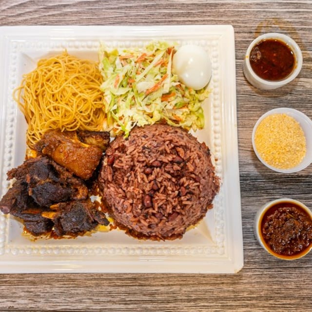 D8. Waakye with Fish.